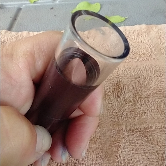 Mineral power by Maybelline 250 chestnut lipstick - Picture 6 of 6